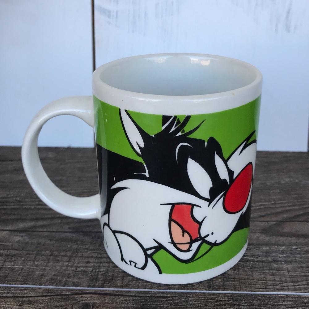 Sylvester Tweety Bird Warner Bros Mug Looney Tunes